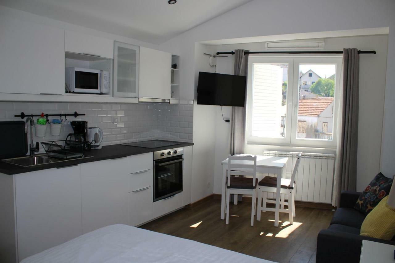 Apartments Ivan Zaton Zaton  Eksteriør billede